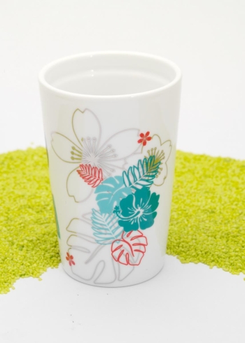Trinkbecher Teaeve Porzellan mit Deckel & Edelstahlsieb Little Geisha red 350ml