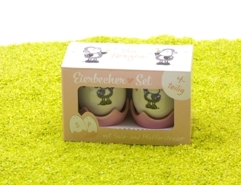 2er Set Eierbecher aus Porzellan mit Salz- und Pfefferstreuer Herzen