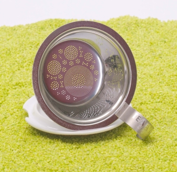 Trinkbecher Teaeve Porzellan mit Deckel & Edelstahlsieb Little Animals Panda 350ml