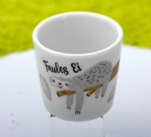 Eierbecher aus Porzellan Faules Ei (Faultier)