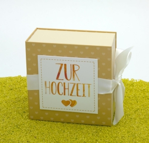 Geschenkschachtel mit Schleife - Zur Hochzeit 13 x 13 cm