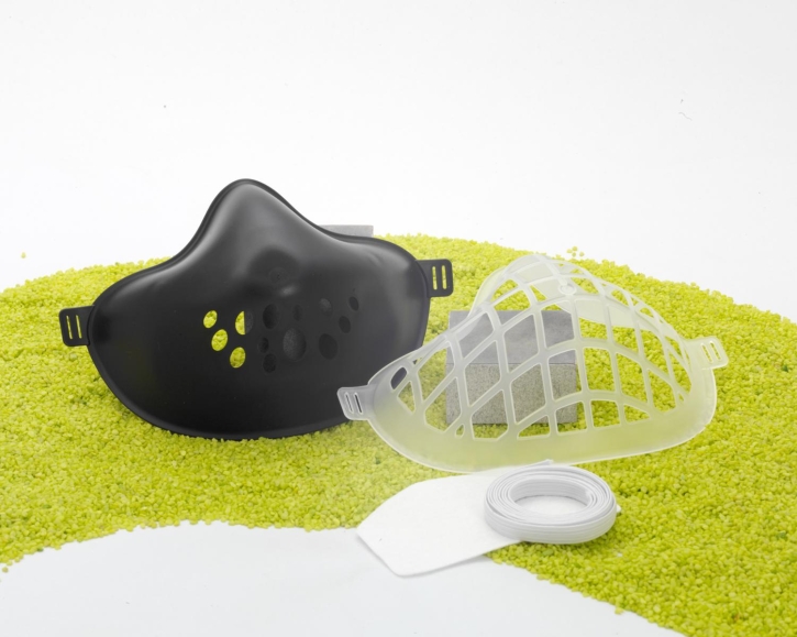Maske HI in cosmos black