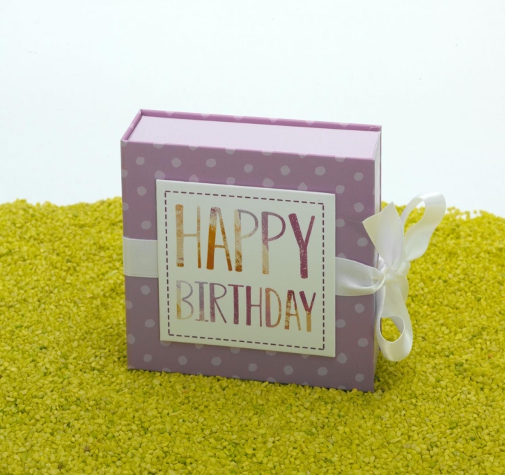 Geschenkschachtel mit Schleife - Happy Birthday 10 x 10 cm